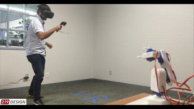 HTC vive控製機械臂